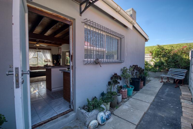 3 Bedroom Property for Sale in Gordons Bay Western Cape